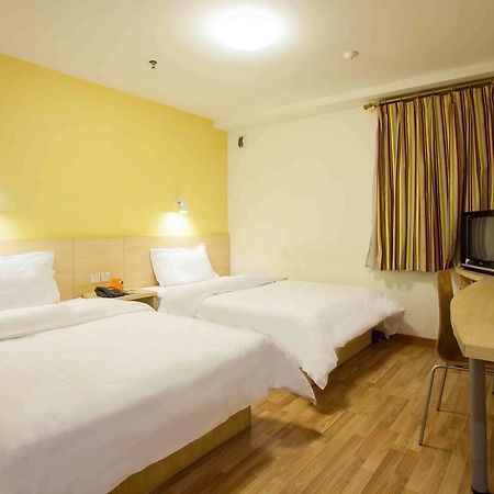 7Days Inn Shanghai Pudong New International Expo Centre מראה חיצוני תמונה