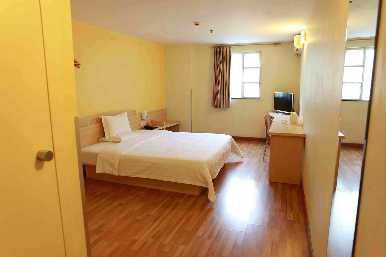 7Days Inn Shanghai Pudong New International Expo Centre מראה חיצוני תמונה