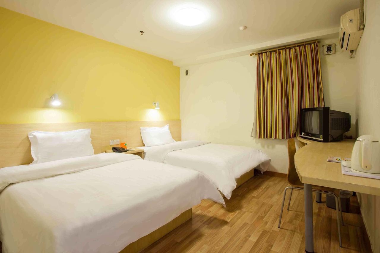 7Days Inn Shanghai Pudong New International Expo Centre מראה חיצוני תמונה